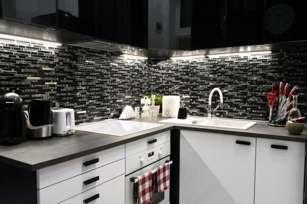 Appartamento Modern Design In The Center *