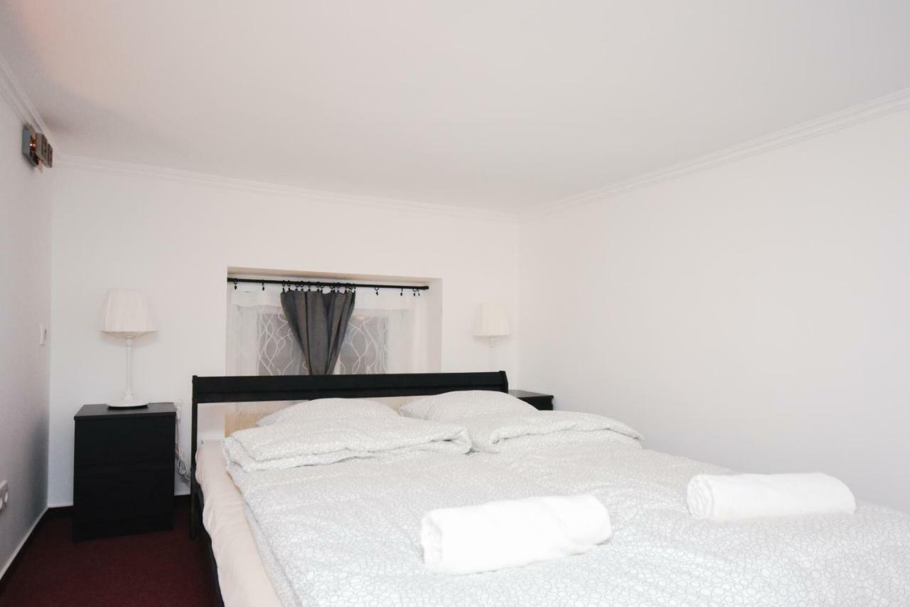Modern Design In The Center Appartamento